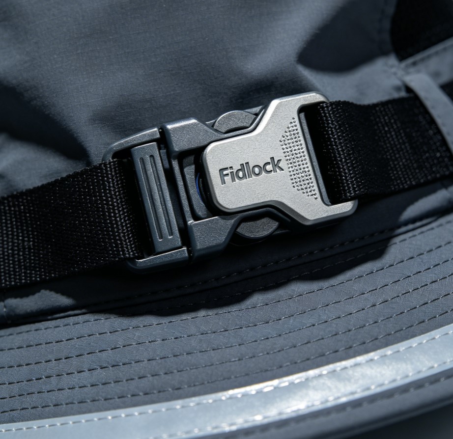 The Final Touchpoint: How Premium Cap Closures and Hardware Secure Brand Authority
