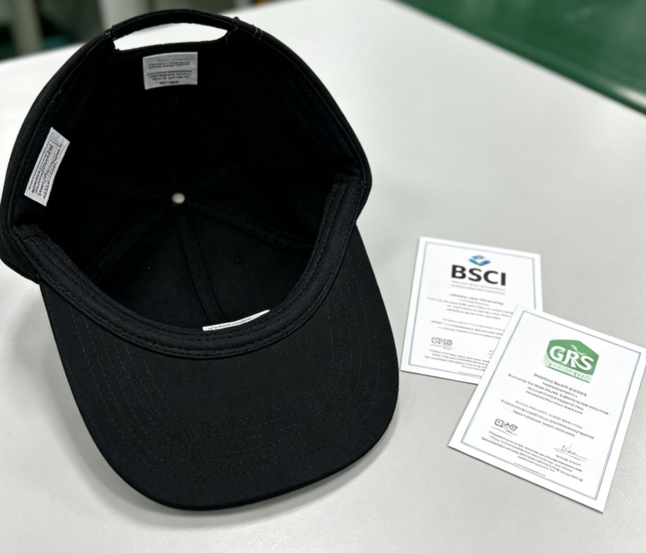 Custom hat manufacturer low MOQ with 3D puff embroidery OEM factory